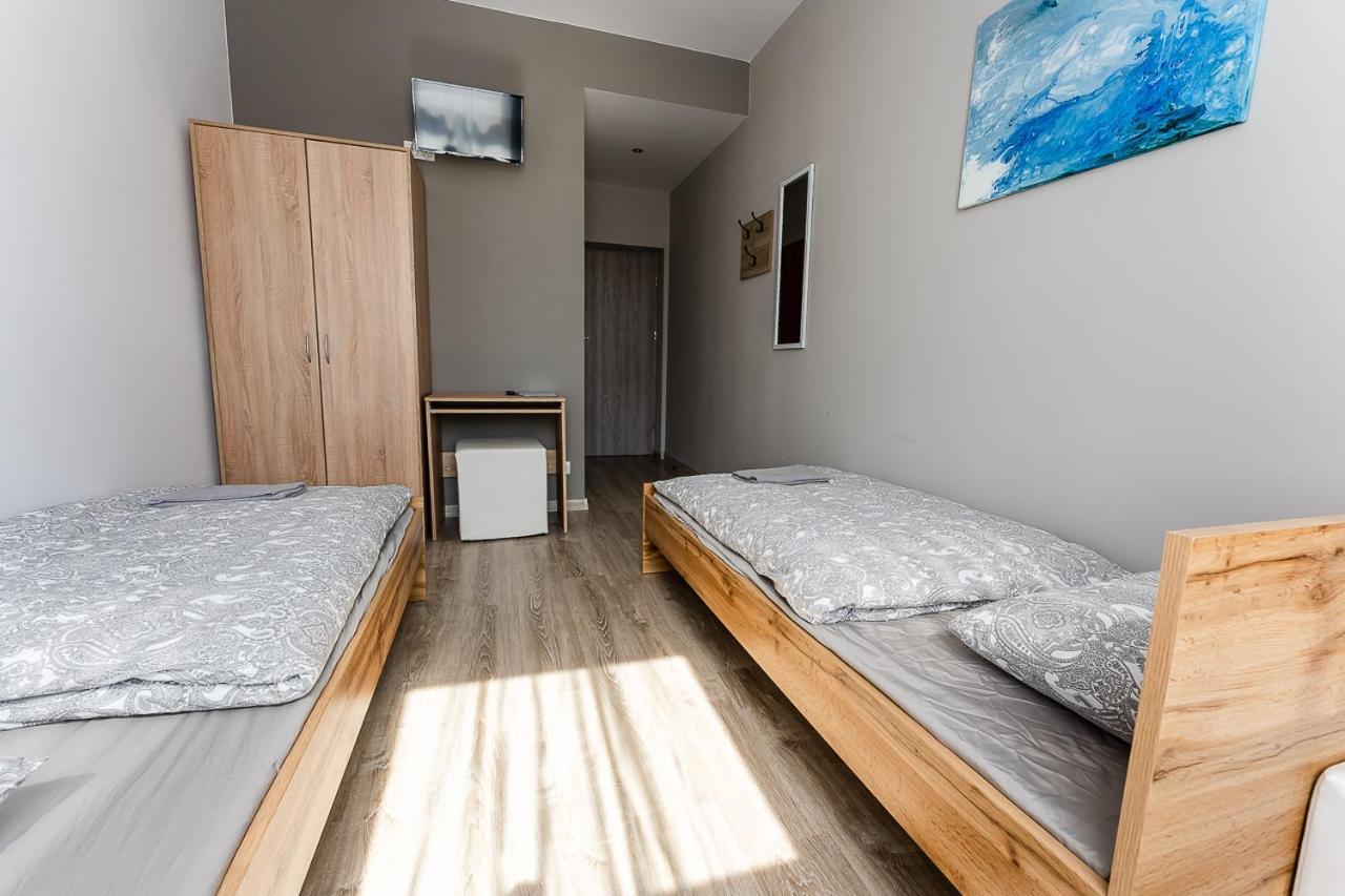 Hostel Polnocna 61 Sosnowiec Extérieur photo