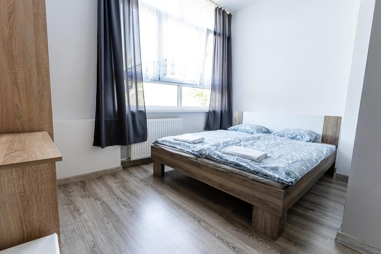 Hostel Polnocna 61 Sosnowiec Extérieur photo