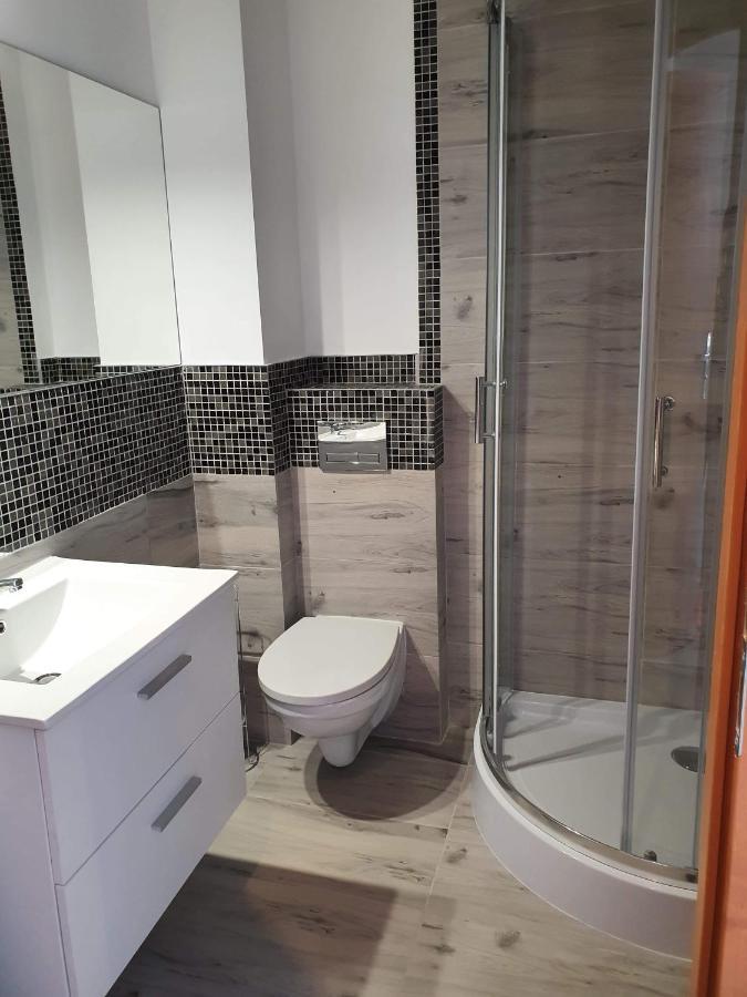 Hostel Polnocna 61 Sosnowiec Extérieur photo